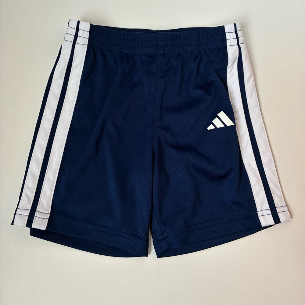 Boys ADIDAS Gym Shorts 4